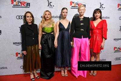 chloe_281529~35.jpg