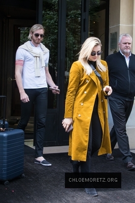 Click to view full size image
==============
chloe_281729~27.jpg chloe_281729~27.jpg