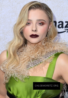 Click to view full size image
==============
chloe_2820029~0.jpg chloe_2820029~0.jpg