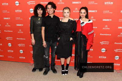 chloe_282129~10.jpg