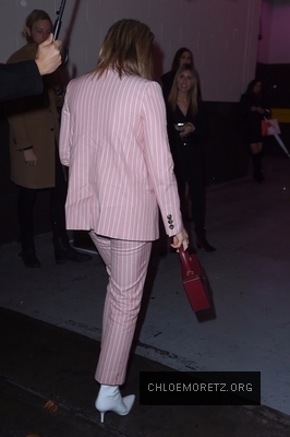 chloe_282129~4.jpg