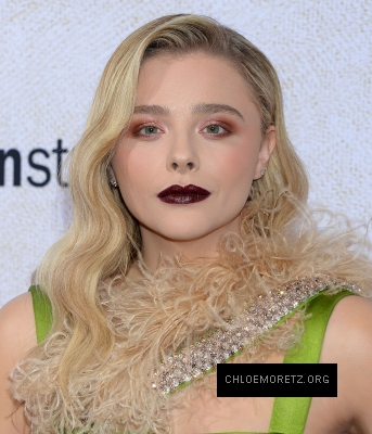 chloe_282429~26.jpg