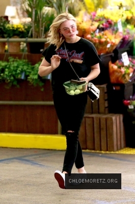 chloe_283029~14.jpg