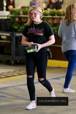 chloe_283229~14.jpg