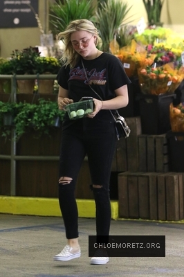 chloe_28329~30.jpg