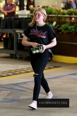 chloe_283329~14.jpg