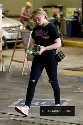 chloe_283529~13.jpg