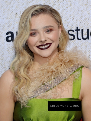 chloe_284129~18.jpg