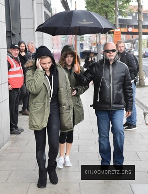 Click to view full size image
==============
chloe_28429~5.jpg chloe_28429~5.jpg