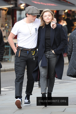 Click to view full size image
==============
chloe_284429~3.jpg chloe_284429~3.jpg