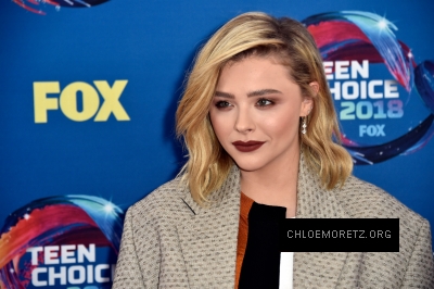 chloe_284529~13.jpg