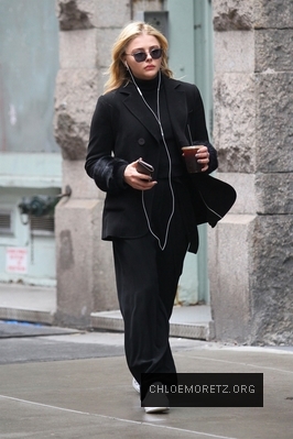 chloe_28529~32.jpg