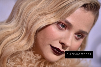 chloe_285729~11.jpg