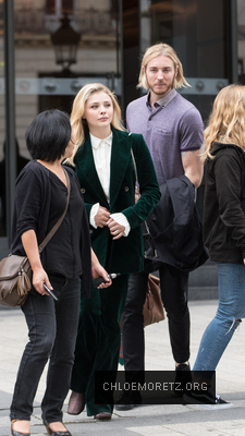chloe_285829~8.jpg
