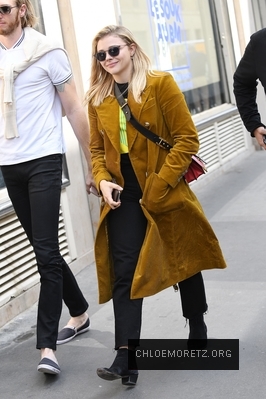 chloe_286129~8.jpg