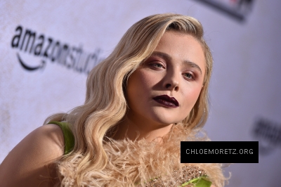 chloe_286229~10.jpg