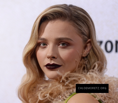 chloe_28629~46.jpg