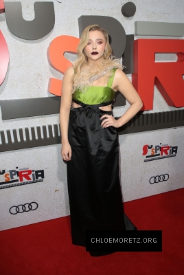 chloe_286329~10.jpg