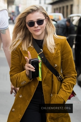 Click to view full size image
==============
chloe_28729~42.jpg chloe_28729~42.jpg