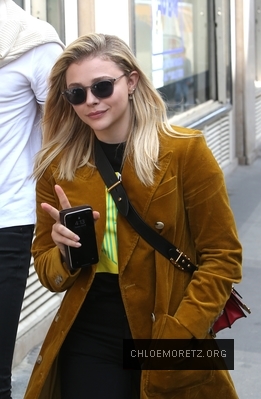 chloe_28729~43.jpg