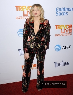 chloe_287629.jpg