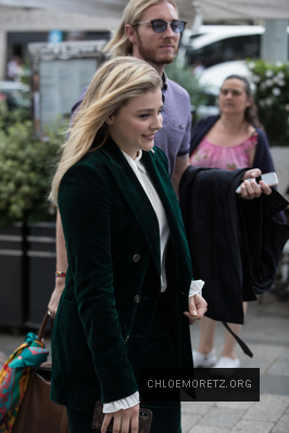 Click to view full size image
==============
chloe_288429~5.jpg chloe_288429~5.jpg