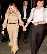 Filename=03_283129.jpg
Filesize=2938KiB
Dimensions=2444x3499
Date added=Feb 04, 2018 03_283129.jpg