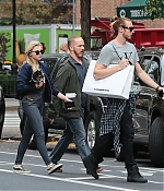 1445626299967_chloe_moretz_out_in_ny_25.jpg