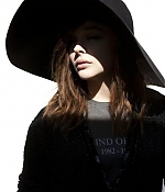 1455566953217_chloe_moretz_doug_inglish_photoshoot_01b.jpg