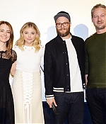 1461758487939_20160426_chloe_moretz_at_the_social_movie_night_in_berlin_7.jpg