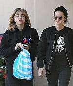 Filename=1485489917473_Chlo_Grace_Moretz_-Kristen_Stewart_17.jpg
Filesize=1828KiB
Dimensions=3000x2553
Date added=Jan 30, 2017 1485489917473_Chlo_Grace_Moretz_-Kristen_Stewart_17.jpg