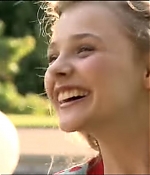 2012Teen_Vogue_2823229.jpg
