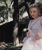 2015Marie_Claire_281129.jpg