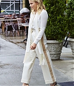Chloe-Moretz--Leaving-her-Hotel-in-NYC--07-662x993.jpg