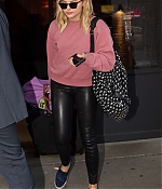 Chloe-Moretz--Leaving-her-hotel--03-662x993.jpg
