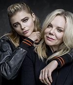 Chloe-Moretz-002.jpg