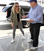 Chloe-Moretz-at-LAX-Airport--10-662x993.jpg