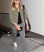 Chloe-Moretz-at-LAX-Airport--13-662x993.jpg