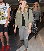 Chloe-Moretz-at-LAX-Airport--25-662x993.jpg