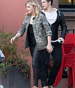 Filename=Chloe-Moretz-having-lunch-with-a-friends--01-662x920.jpg
Filesize=282KiB
Dimensions=662x920
Date added=May 10, 2016 Chloe-Moretz-having-lunch-with-a-friends--01-662x920.jpg