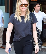 Chloe-Moretz-in-Black-Pants--09-662x993.jpg
