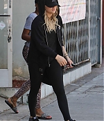Chloe-Moretz-in-Black-Spandex--07-662x993.jpg