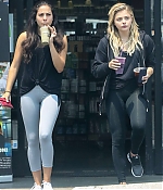 Chloe-Moretz-in-Black-Tights--16-662x993.jpg
