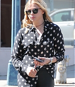 Chloe-Moretz-in-Leather--04-662x863.jpg