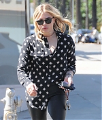 Chloe-Moretz-in-Leather--05-662x788.jpg