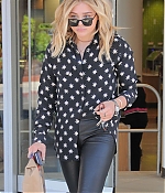 Chloe-Moretz-in-Leather--24-662x903.jpg