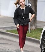 Chloe-Moretz-in-Red-Tights--03-662x993.jpg