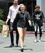 Chloe-Moretz-in-Shorts--19-662x822.jpg