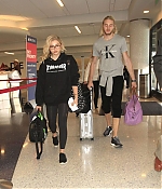 Chloe-Moretz-in-Tights-at-LAX-Airport--06-662x946.jpg