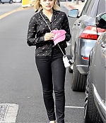 Filename=Chloe_281429~12.jpg
Filesize=2112KiB
Dimensions=2333x3500
Date added=Aug 02, 2017 Chloe_281429~12.jpg